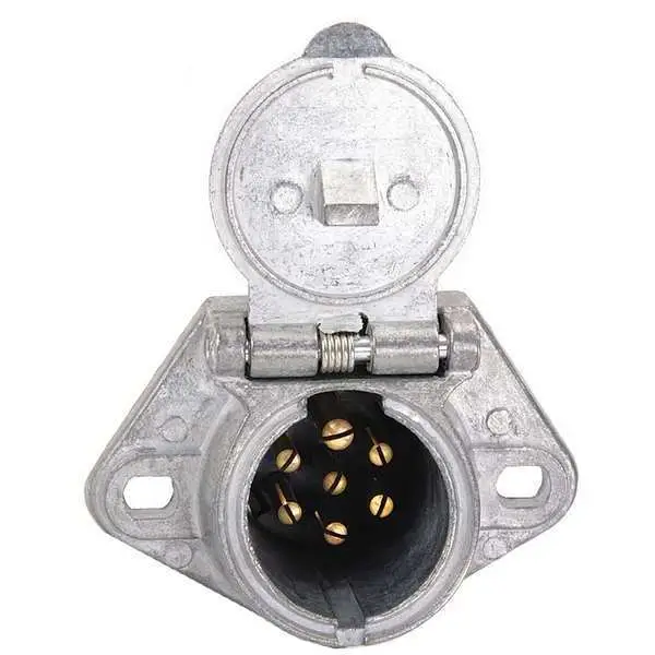 TR15720 7 Way Socket